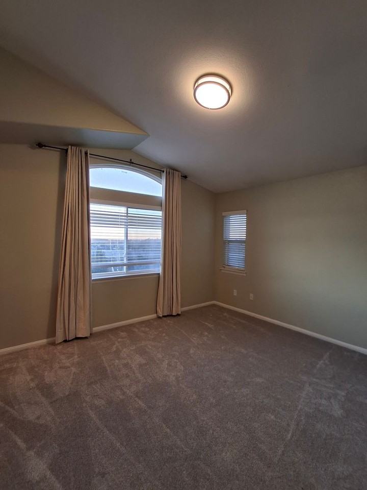 10330 Scripps Poway Pkwy #32 - Photo 7 of 16