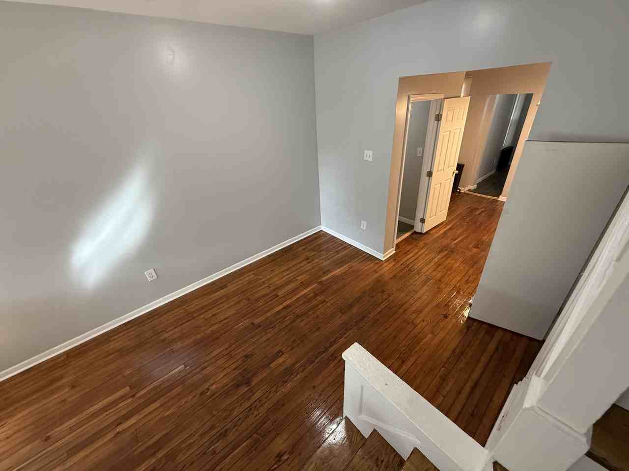 1138 Princess Ave - Photo 2 of 23