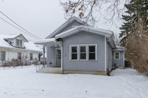 featured image of 2319 Hecker Ave