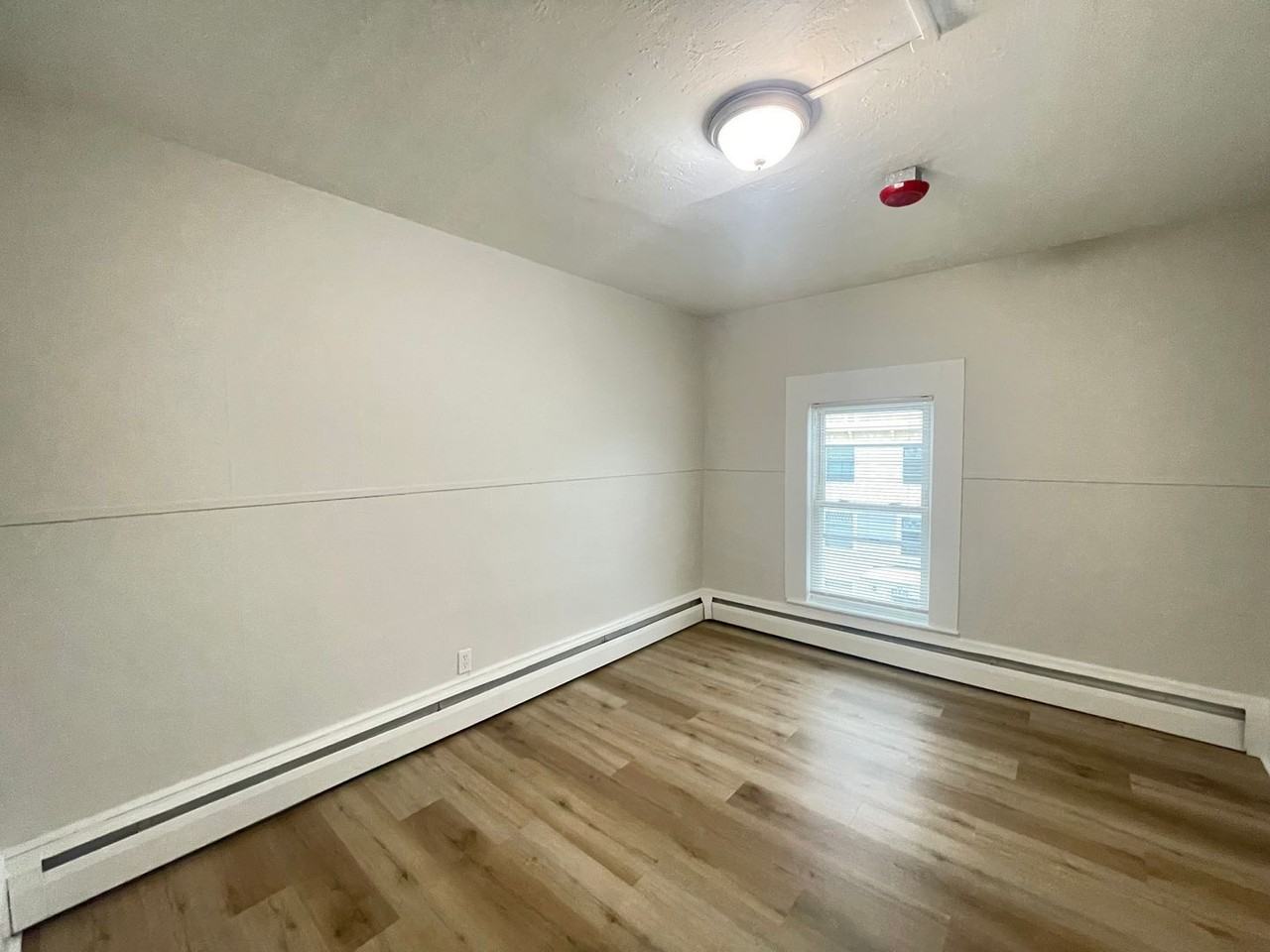 51 Pennacook St #3 - Photo 7 of 23