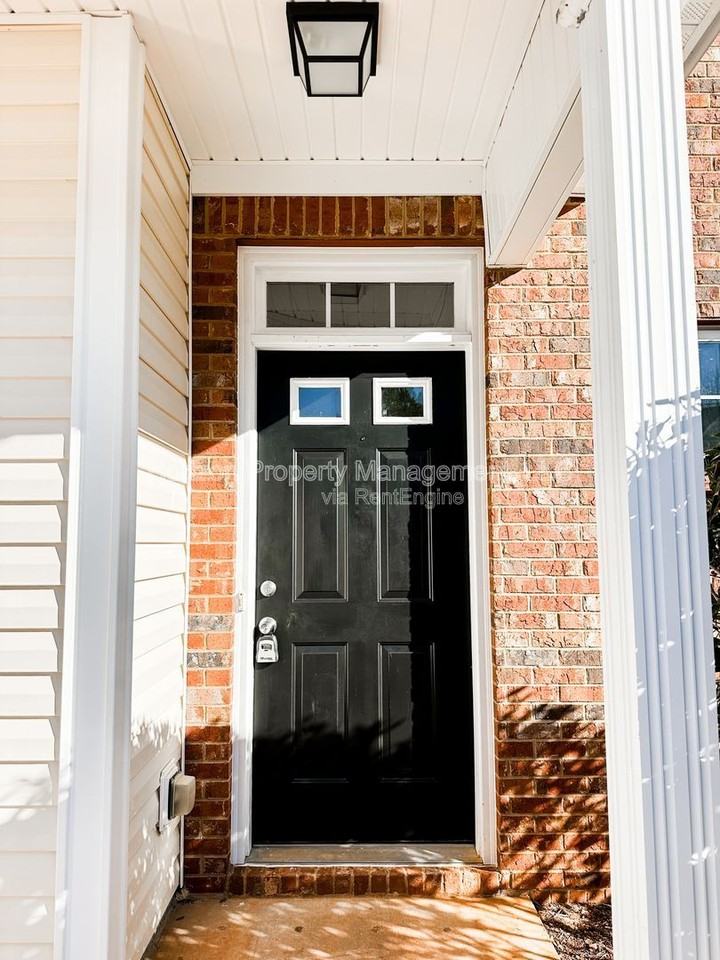 75 Pearl Chambers Dr - Photo 2 of 26