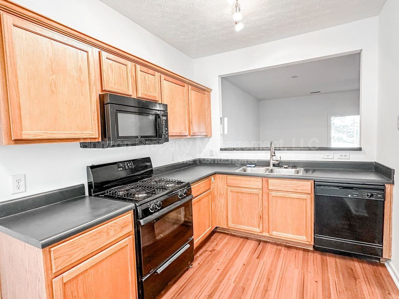 75 Pearl Chambers Dr - Photo 4 of 26