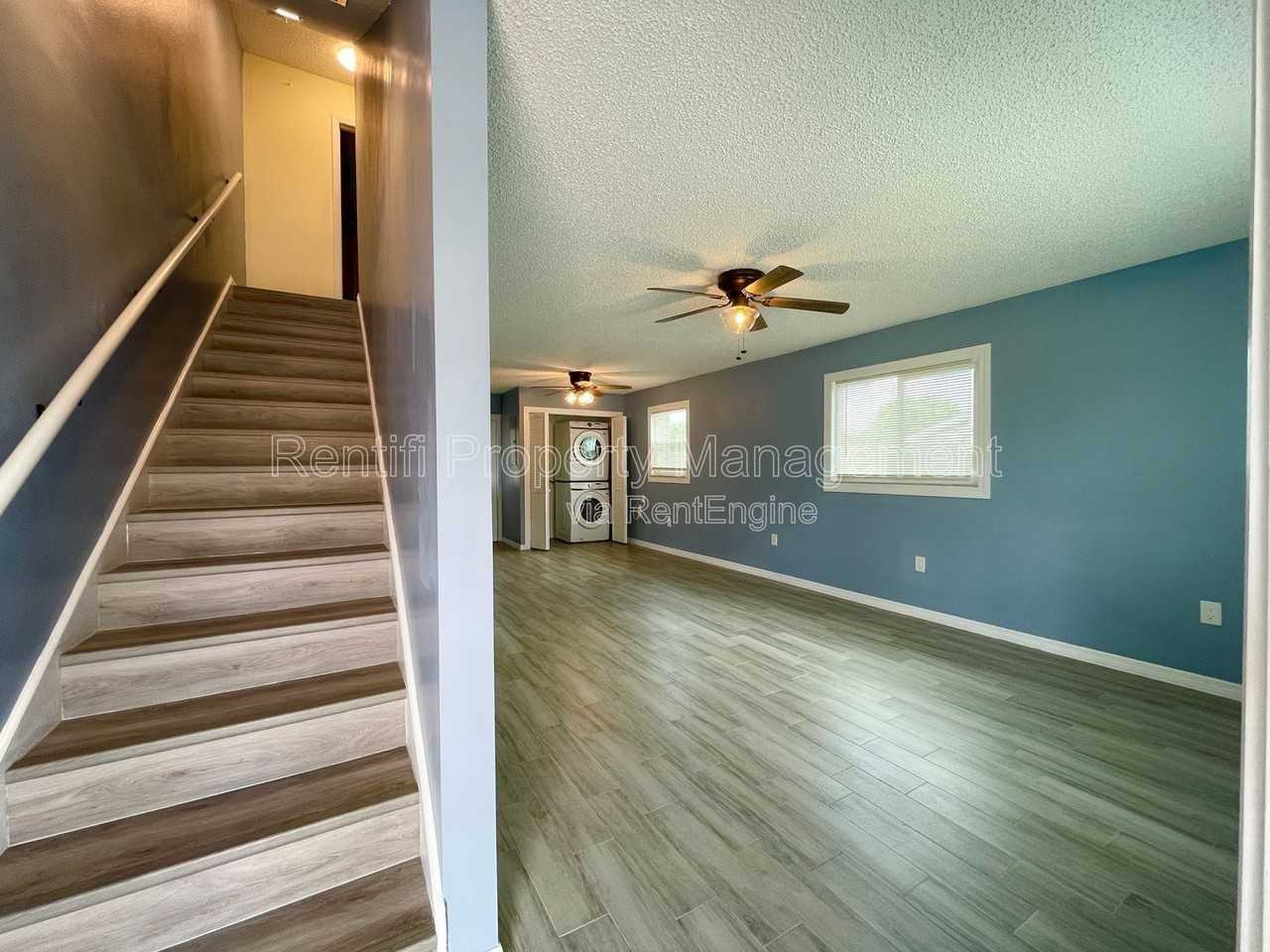 17325 Whitewater Ct - Photo 4 of 22