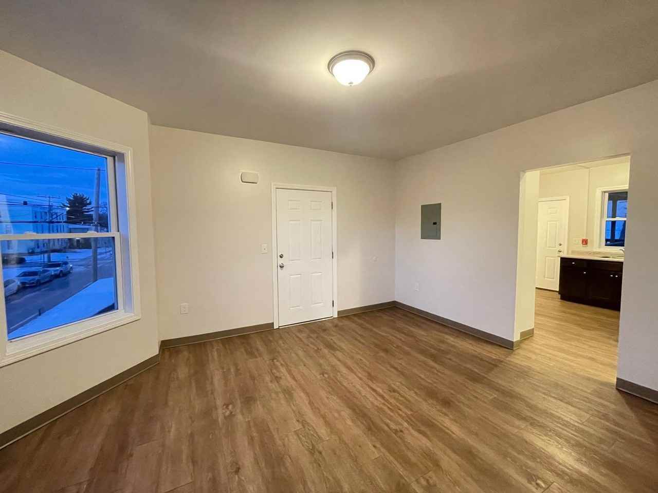 461 Beech St #2 - Photo 3 of 17