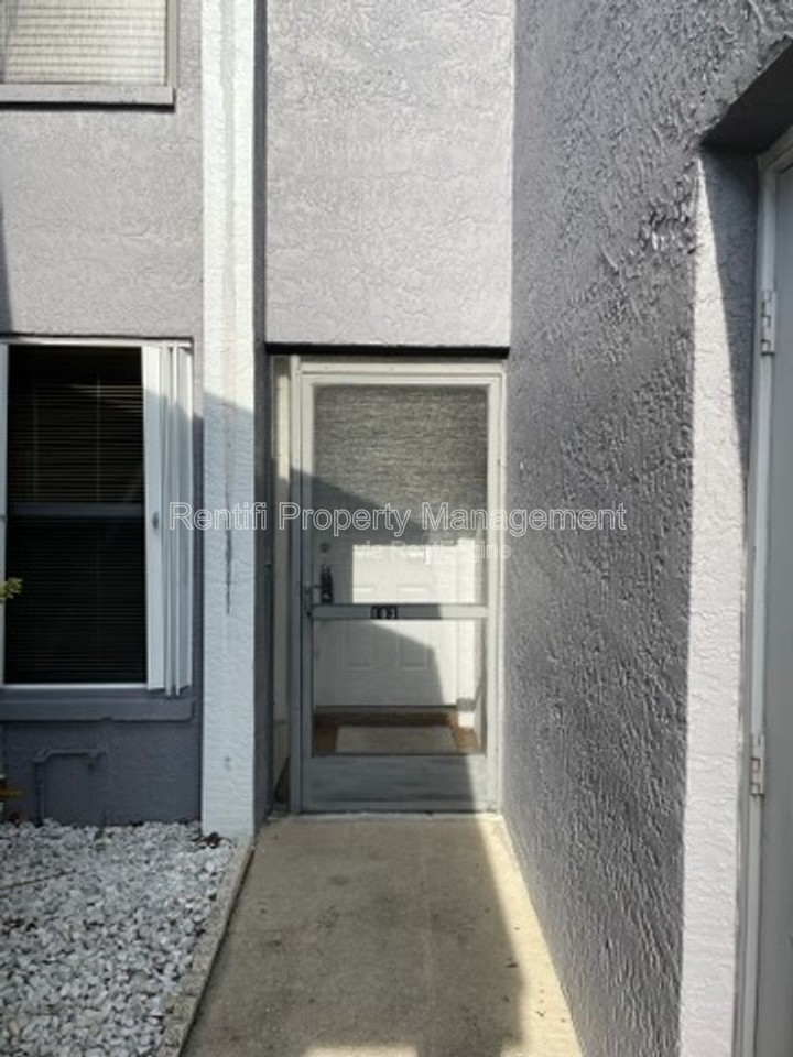 4626 Se 5th Pl #103 - Photo 6 of 36