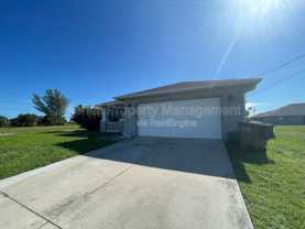 1429 Ne 5th Ave - Photo 1 of 1