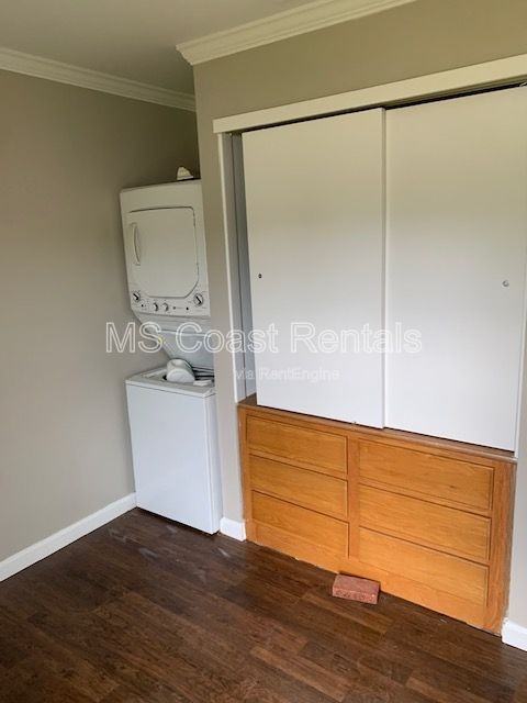 8400 W Oaklawn Rd #61 - Photo 4 of 8