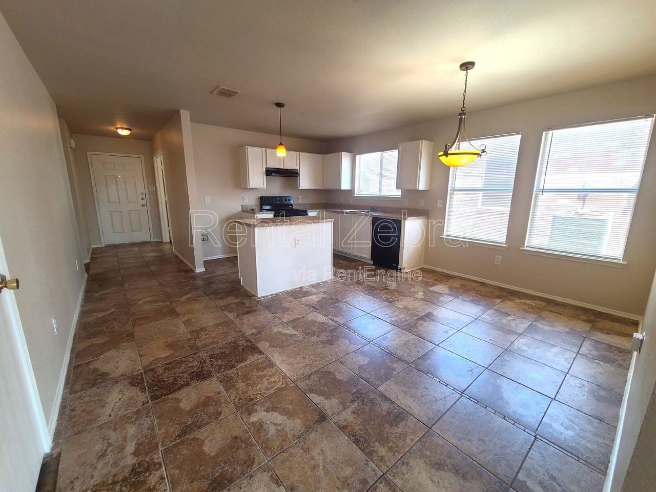 2736 Murphy Dr - Photo 6 of 15