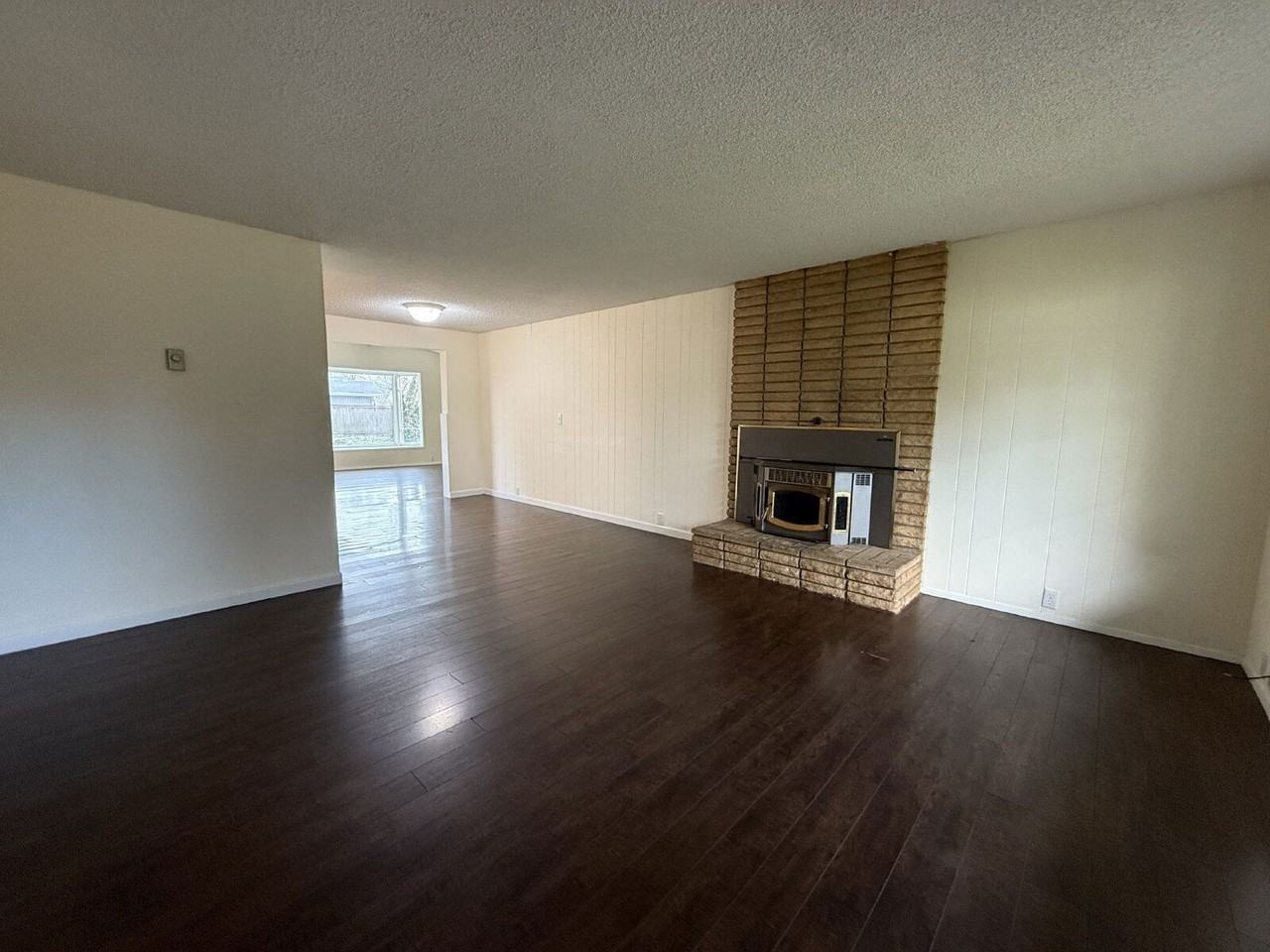 2485 York St - Photo 3 of 19