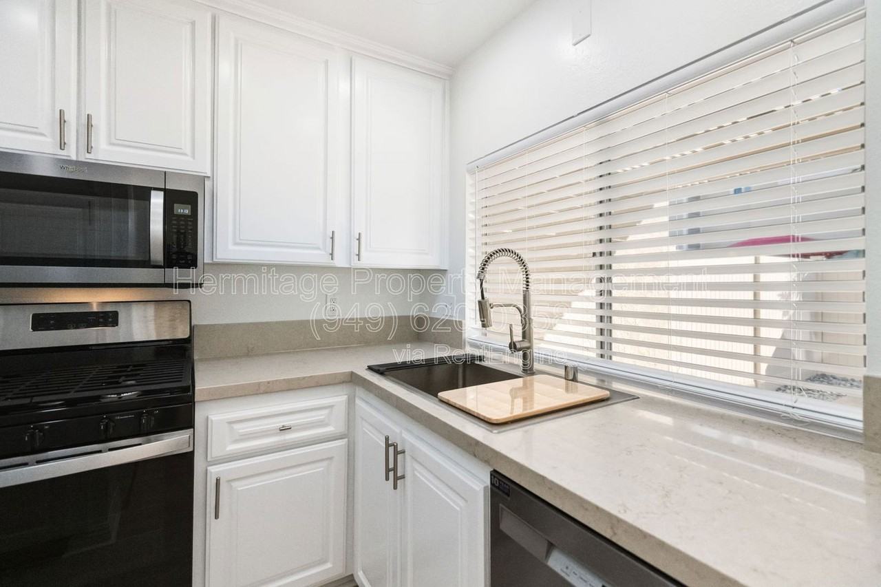 35 Kazan St - Photo 7 of 26