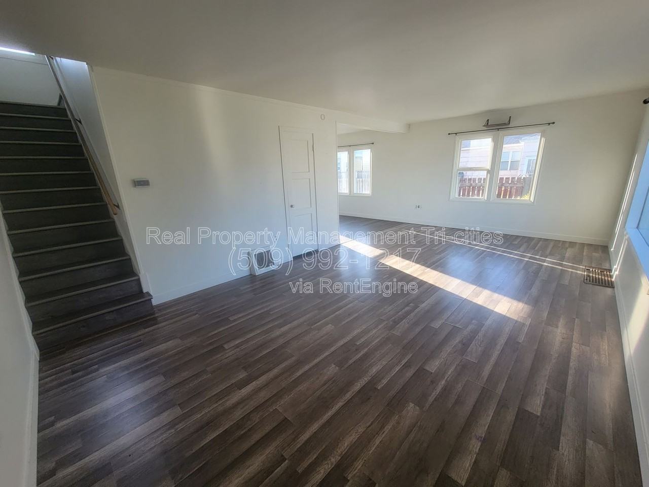 87 Symons St - Photo 2 of 16