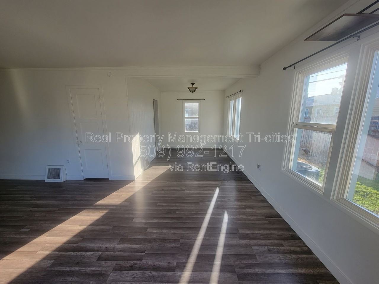 87 Symons St - Photo 3 of 16