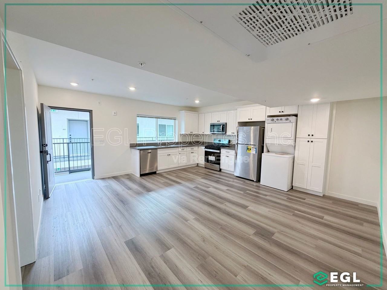 10505 Hawthorne Blvd #407 - Photo 4 of 19