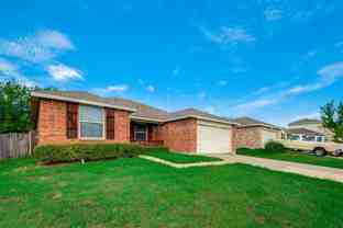 1117 Scarlet Sage Pkwy - Photo 1 of 1