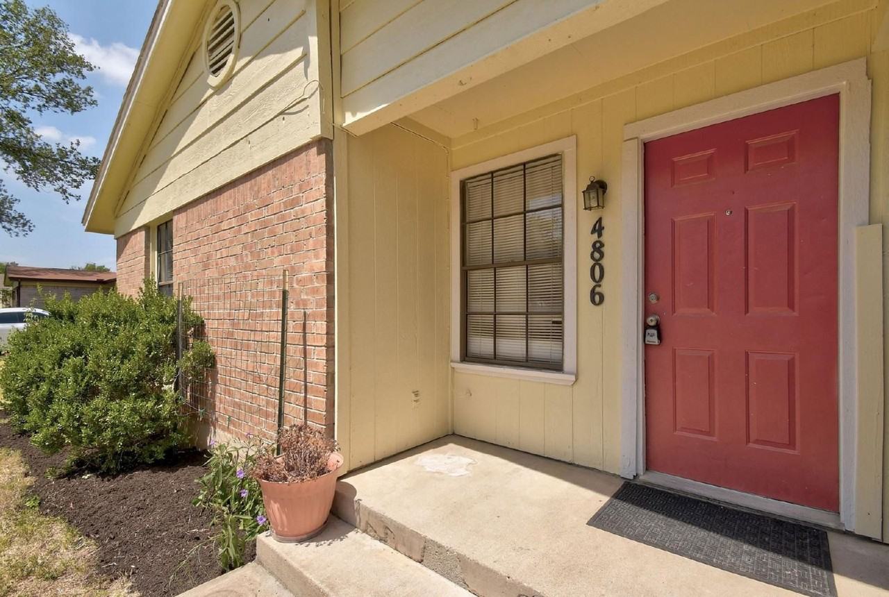 4806 Russet Hill Dr - Photo 3 of 25