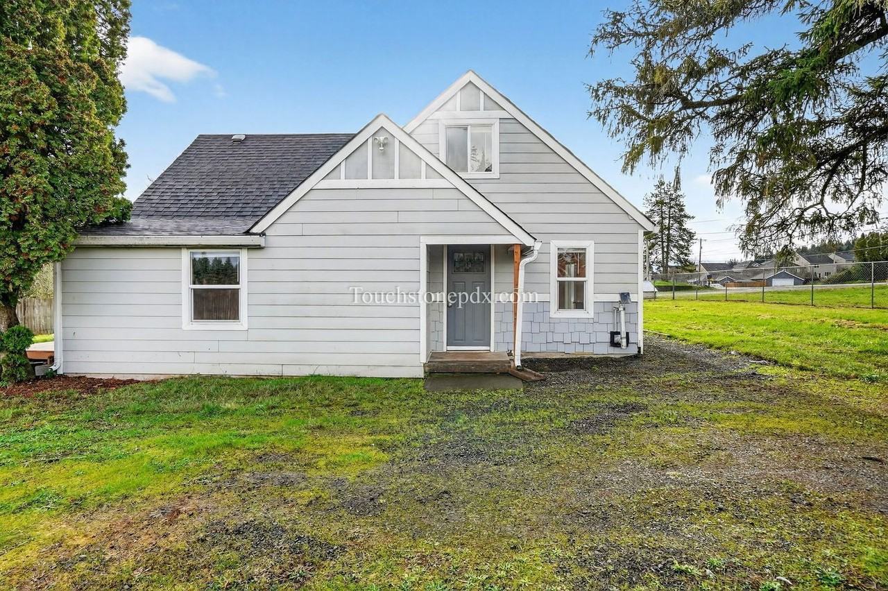 10022 Se 172nd Ave - Photo 3 of 47