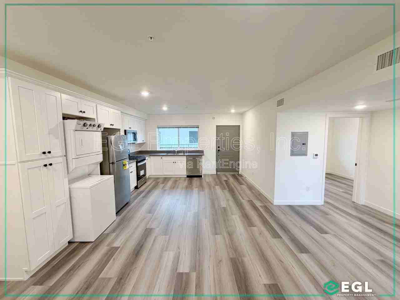 10505 Hawthorne Blvd #404 - Photo 6 of 20