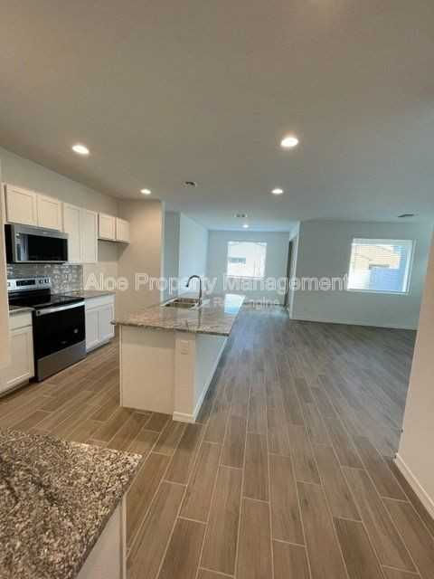 35912 W Santa Monica Ave - Photo 3 of 18
