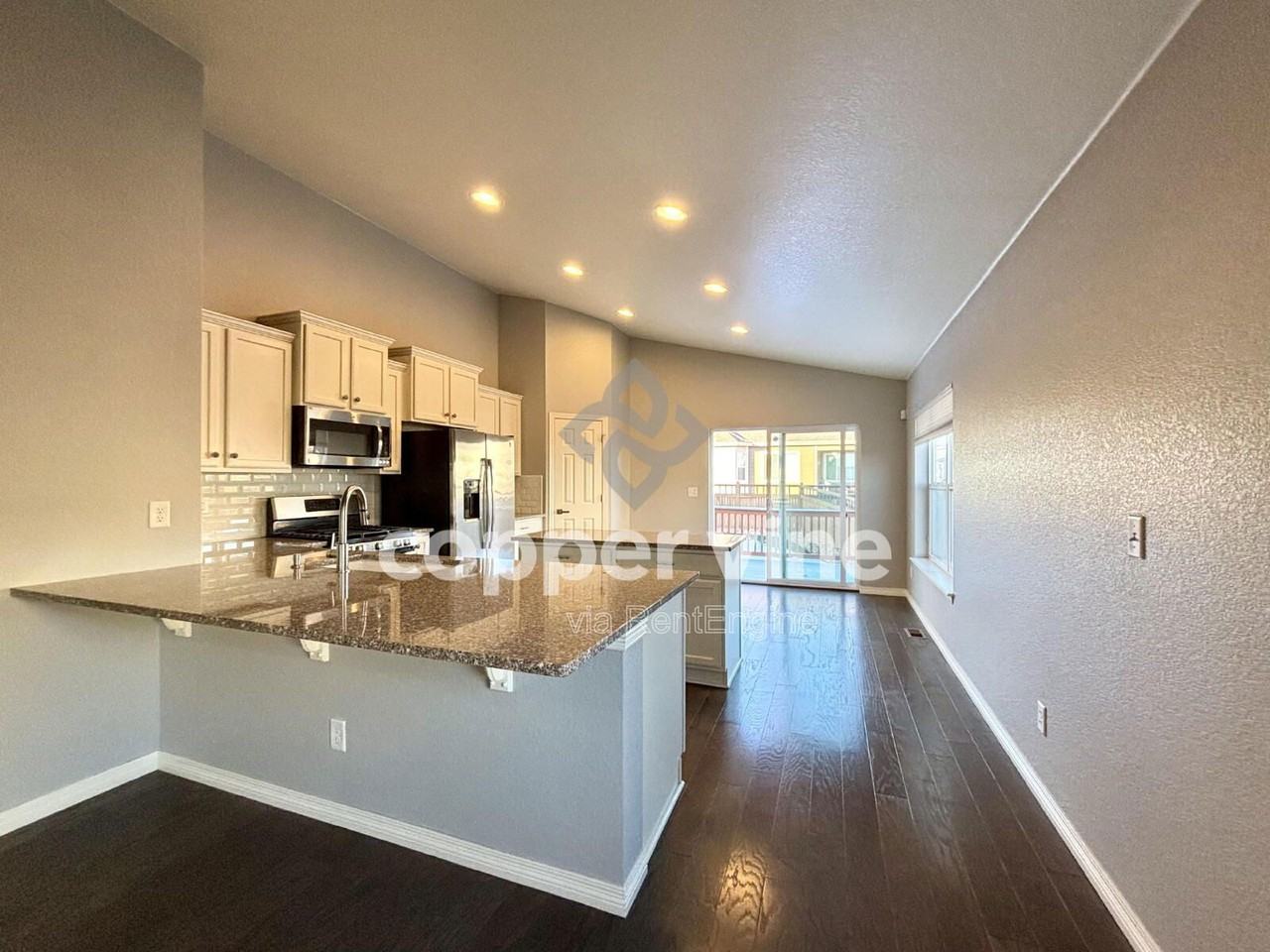 5189 Thistle Dr - Photo 6 of 34