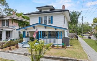 featured image of 2623 Forbes St