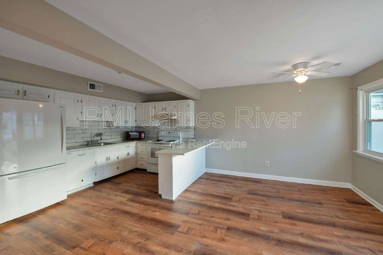 6112 Keydet Ct - Photo 3 of 10