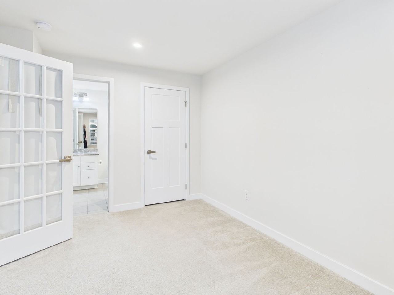 428 Crofton Village Ter - Photo 5 of 28