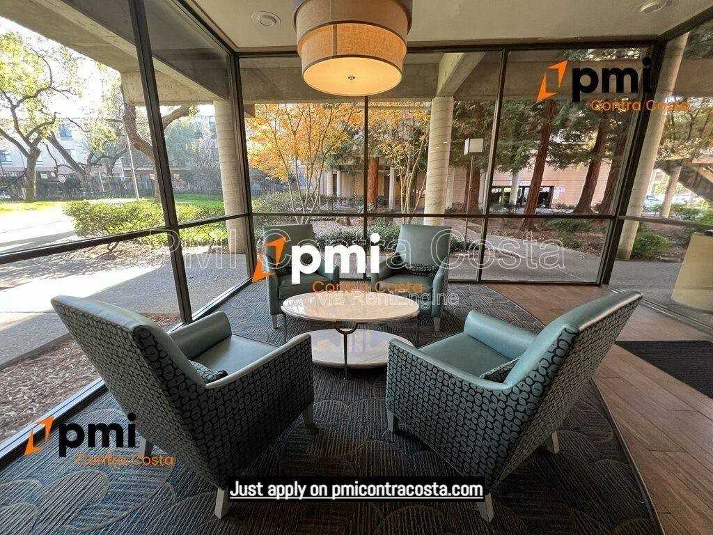 460 N Civic Dr #210
