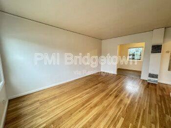 6520 Ne 6th Ave #2 - Photo 2 of 10