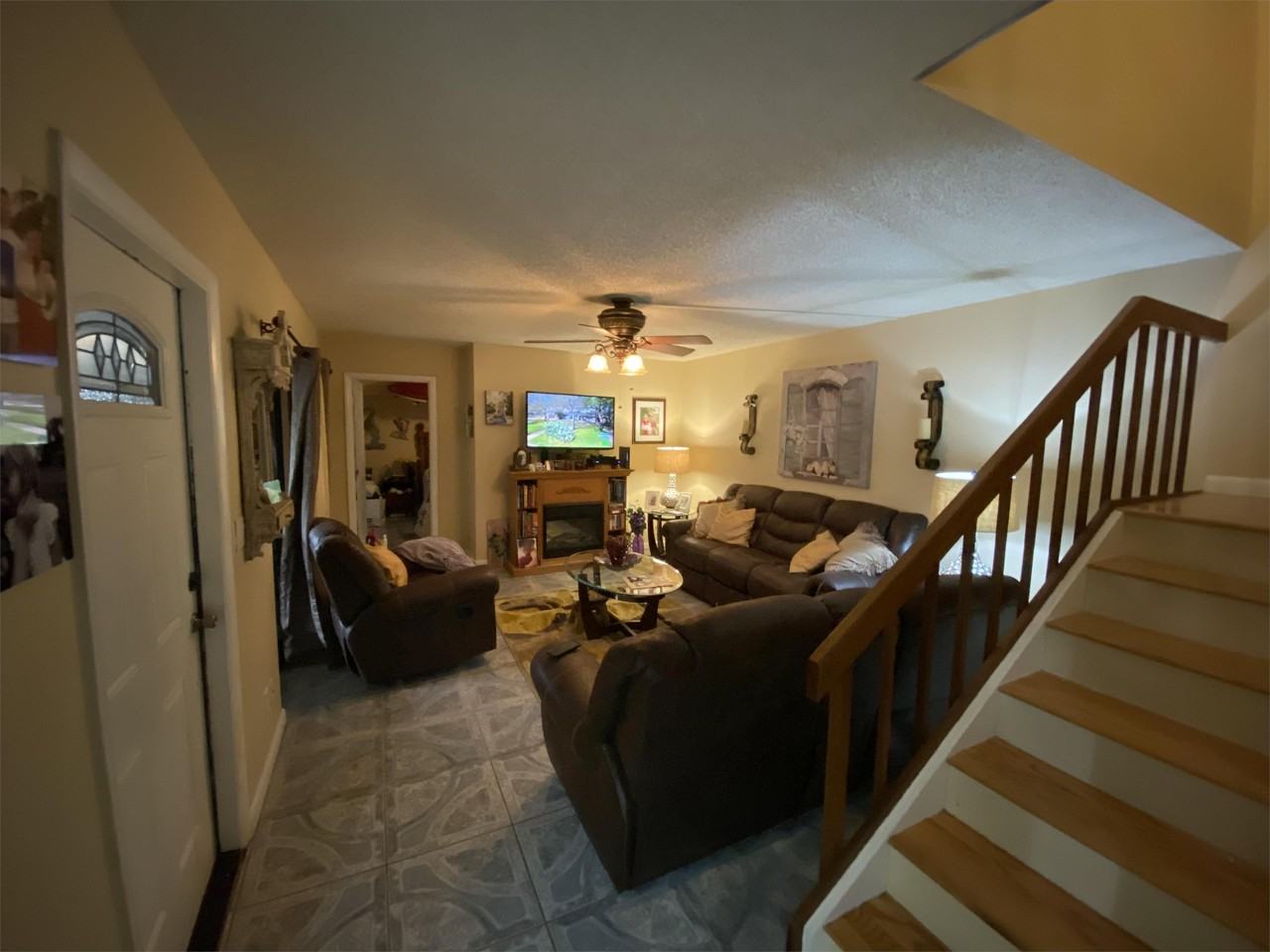 1011 Springdale Cir #1 - Photo 2 of 9