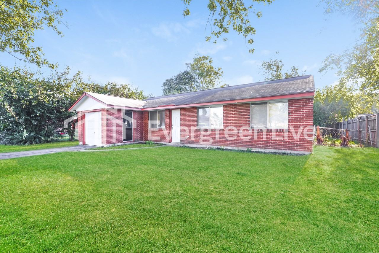 7364 Brandt Pike - Photo 3 of 16