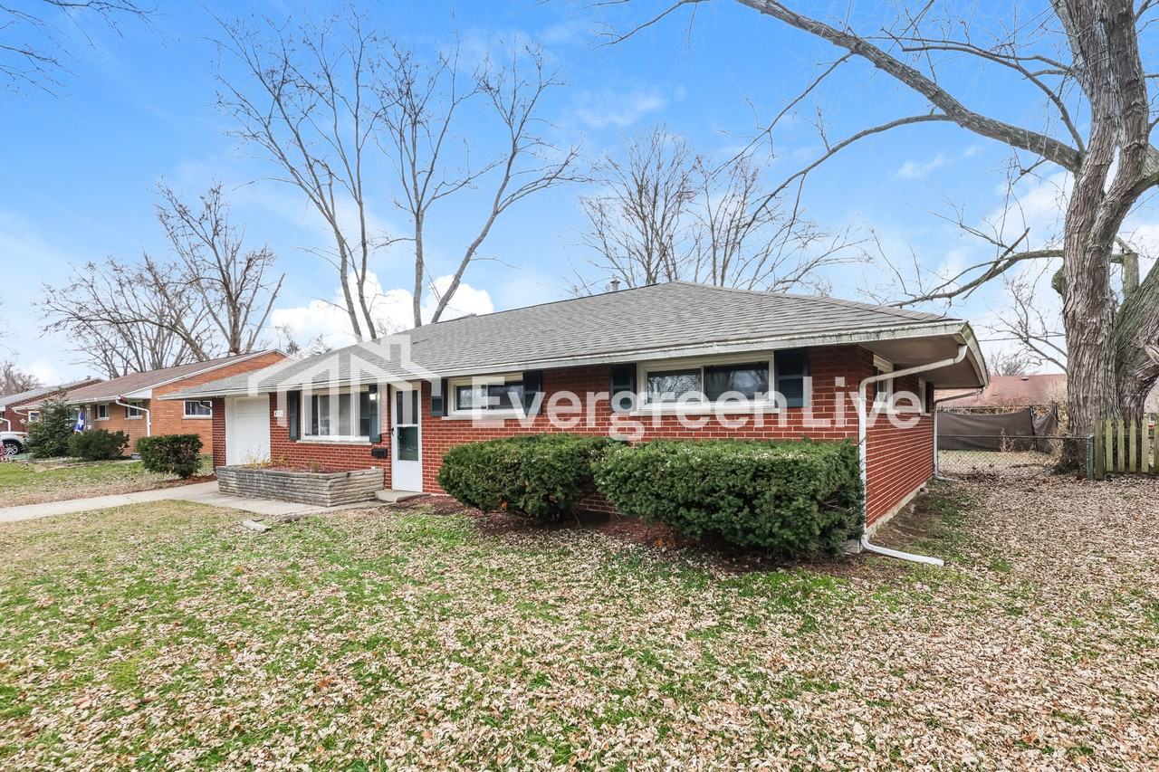 4760 Rolling St - Photo 3 of 16