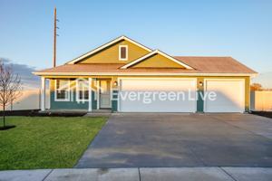 featured image of 323 S Lightning Ave