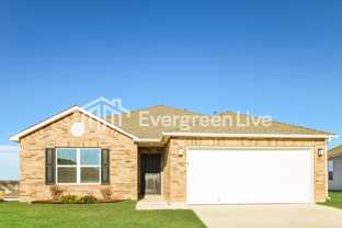 1002 W Lawton Rd - Photo 1 of 1