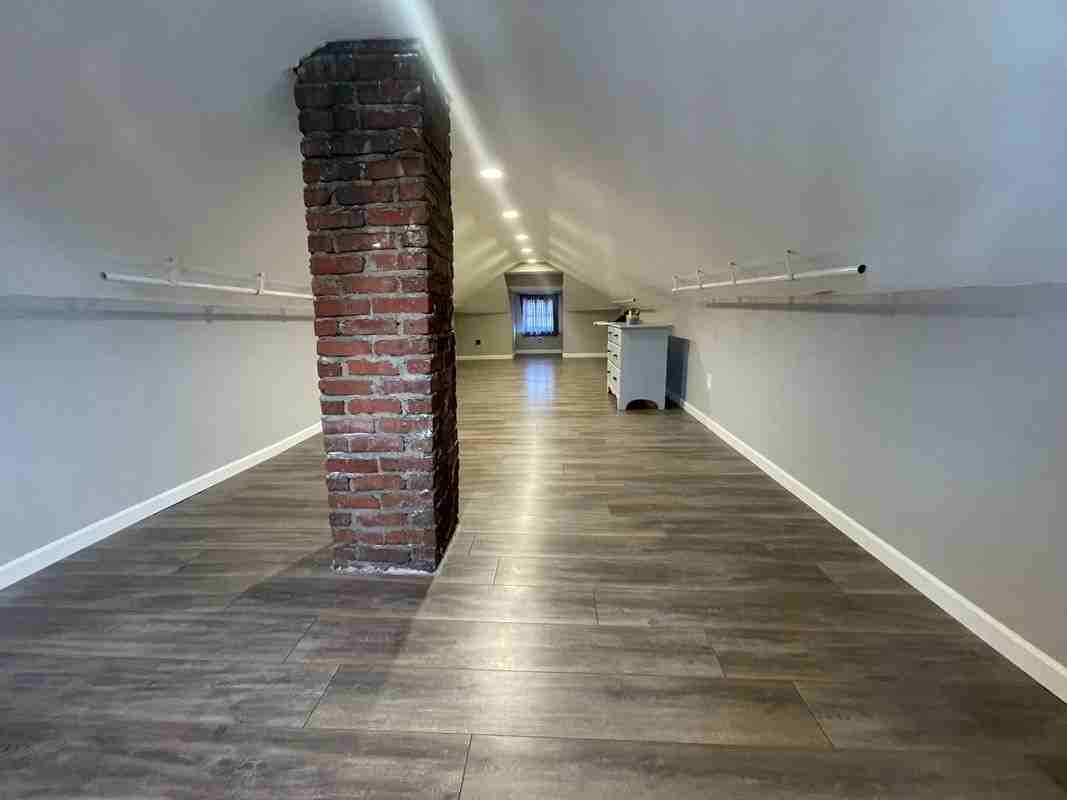 314 S Cedar Ave - Photo 3 of 3