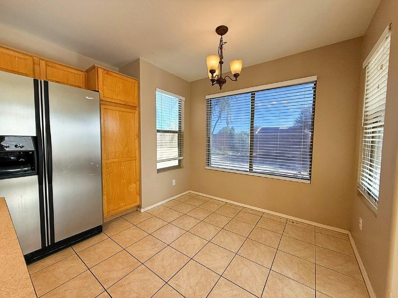 14203 N 150th Ave - Photo 6 of 30