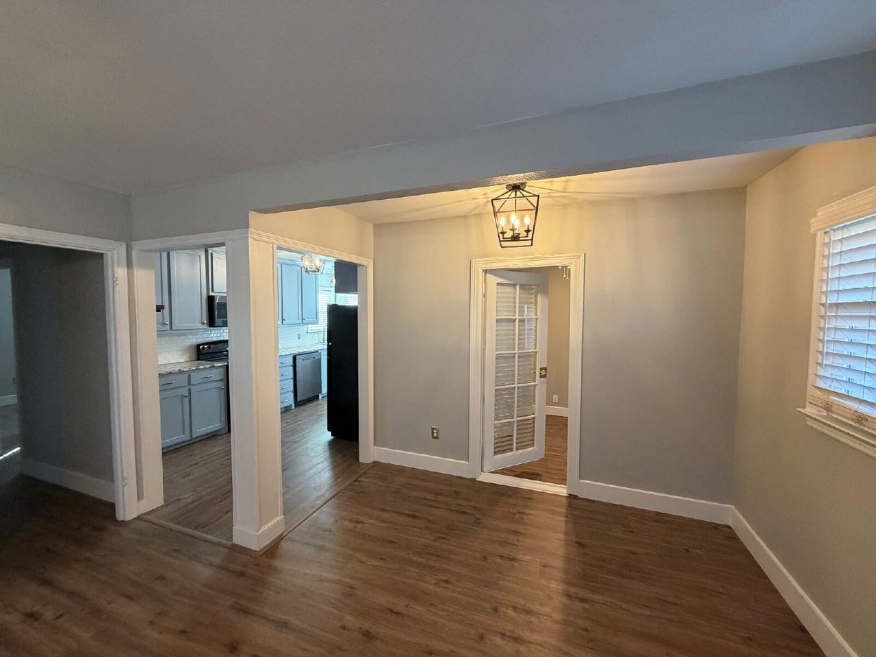 2703 30th St - Photo 5 of 15