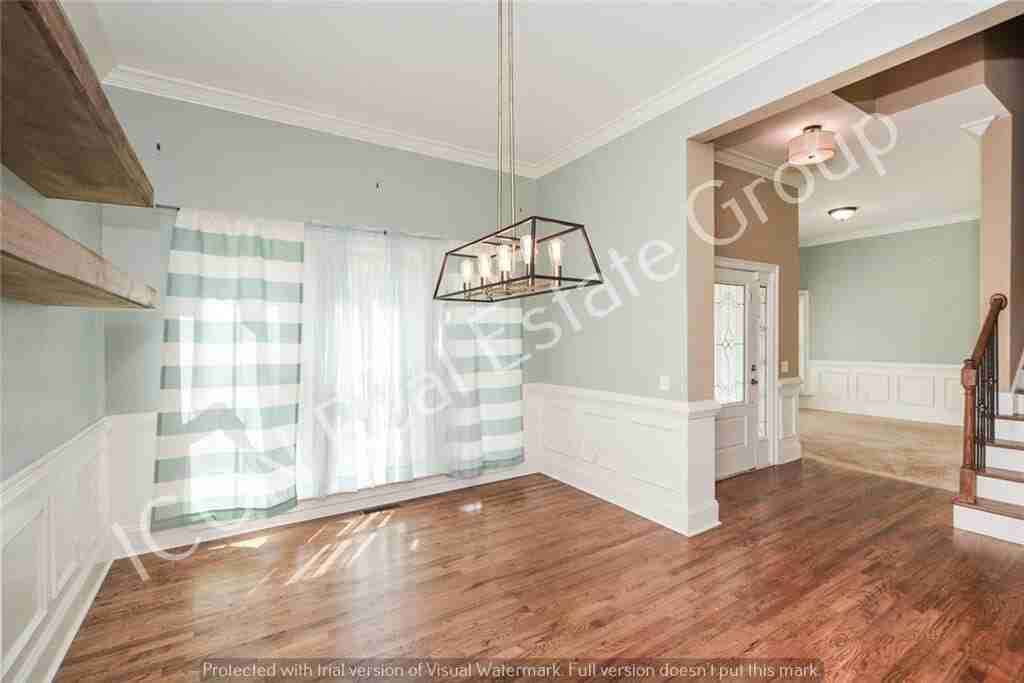 177 Muriel Ct - Photo 7 of 47