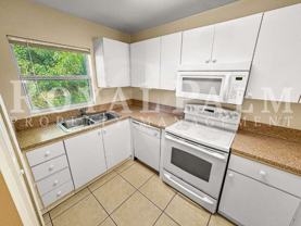 1321 Se 8th Ave - Photo 1 of 1