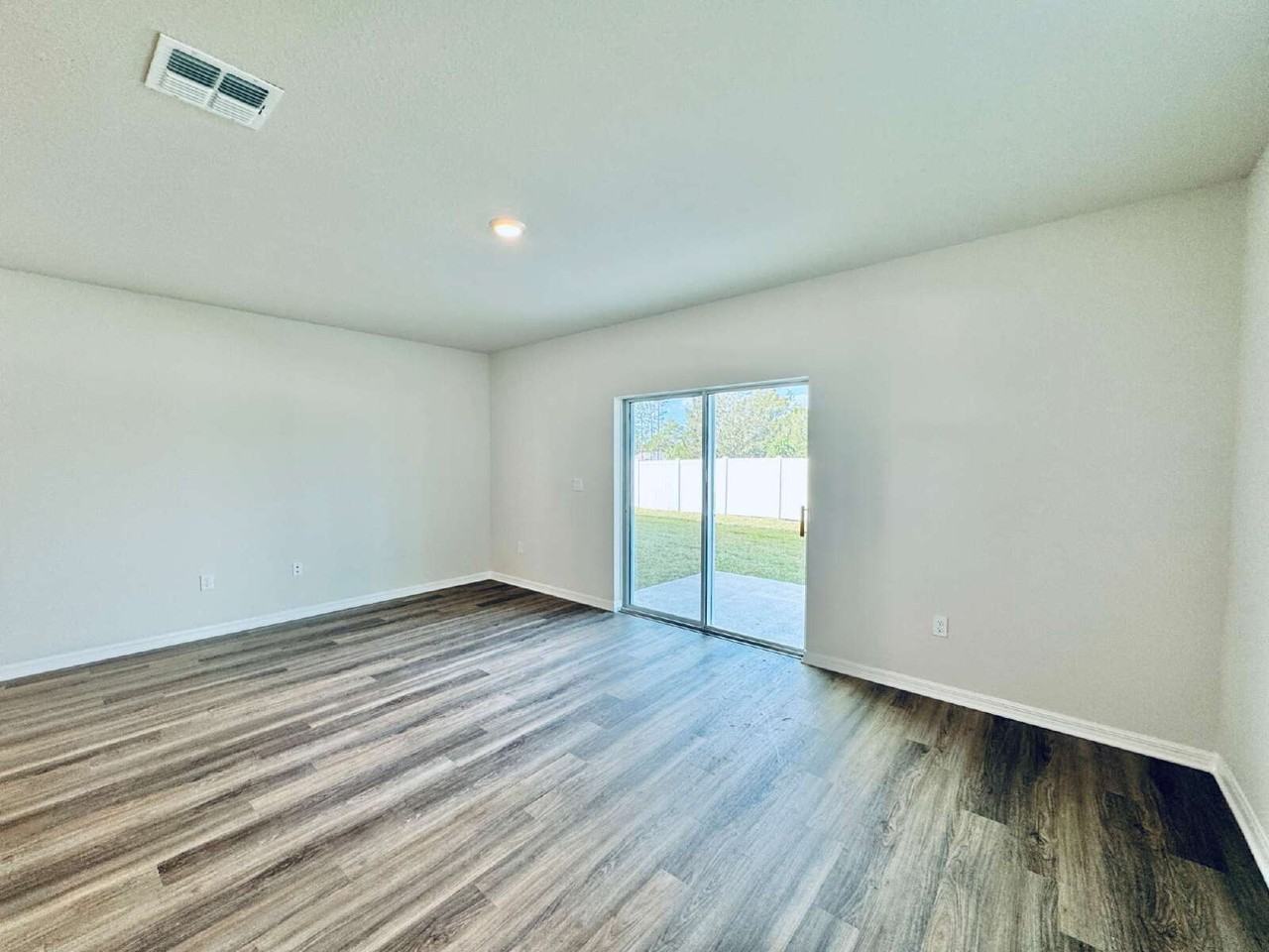 2755 Newbern Banks Dr - Photo 5 of 34