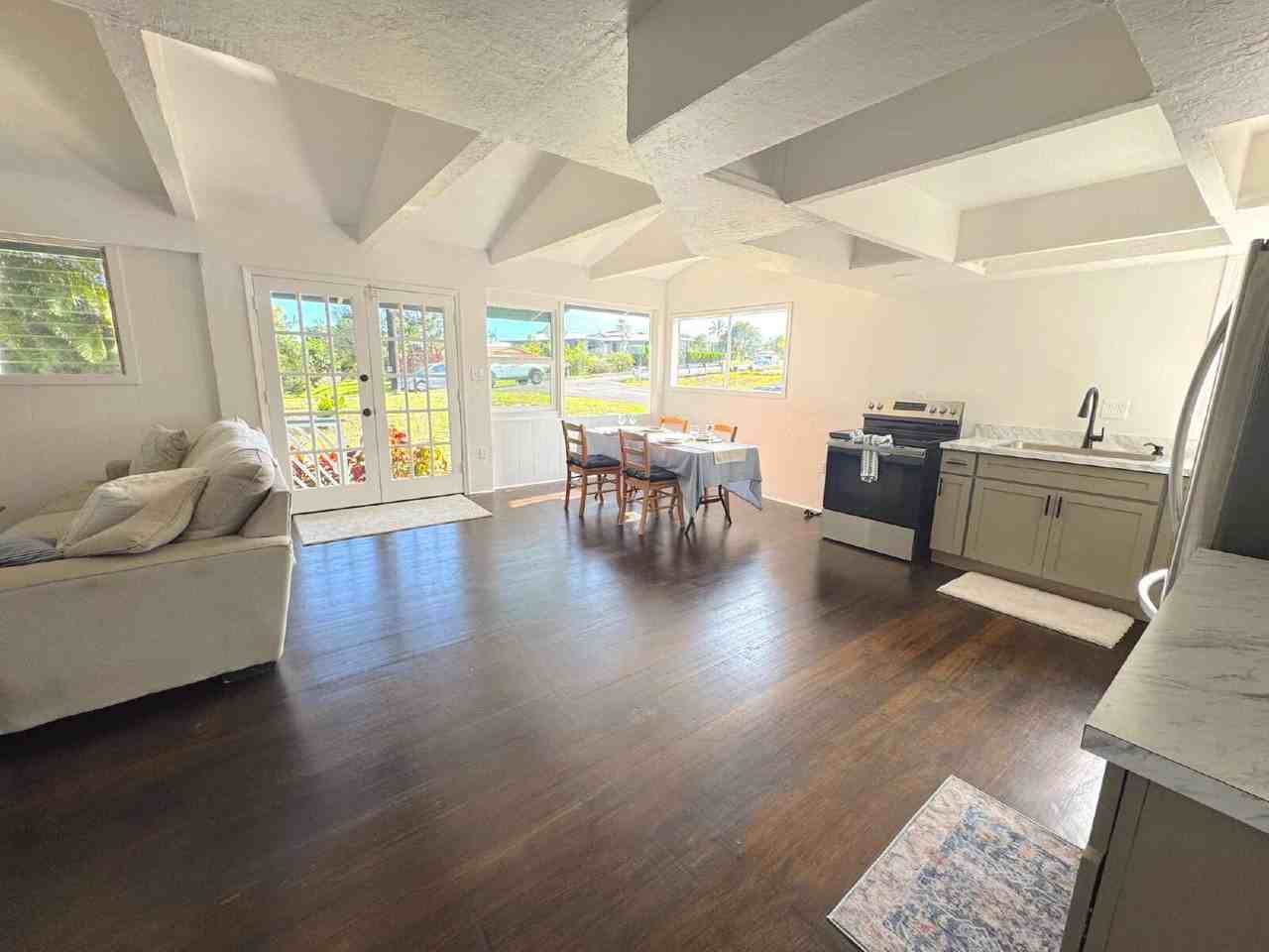 446 Ainaola Dr - Photo 2 of 11