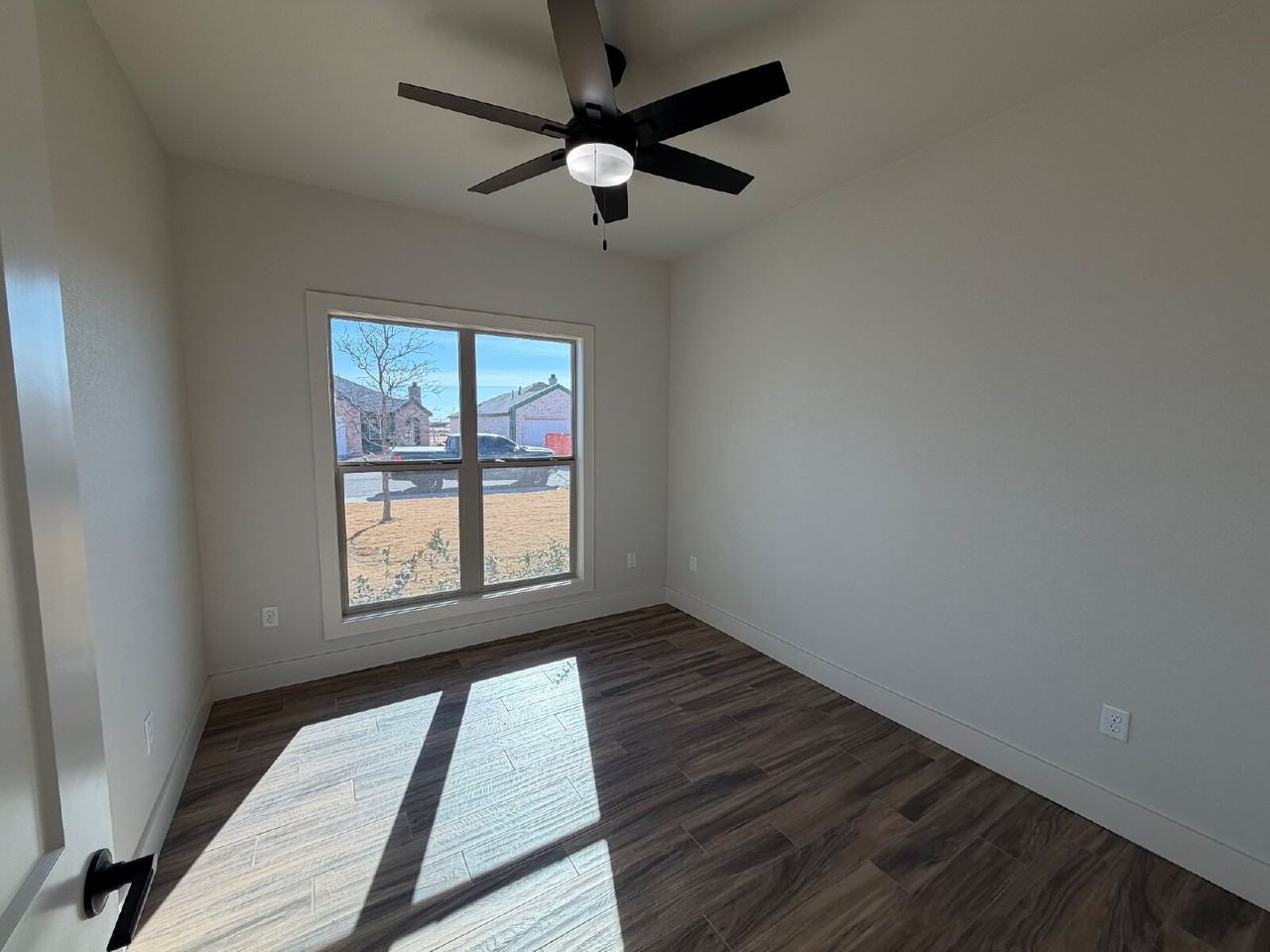 1216 N 6th St - Photo 5 of 16