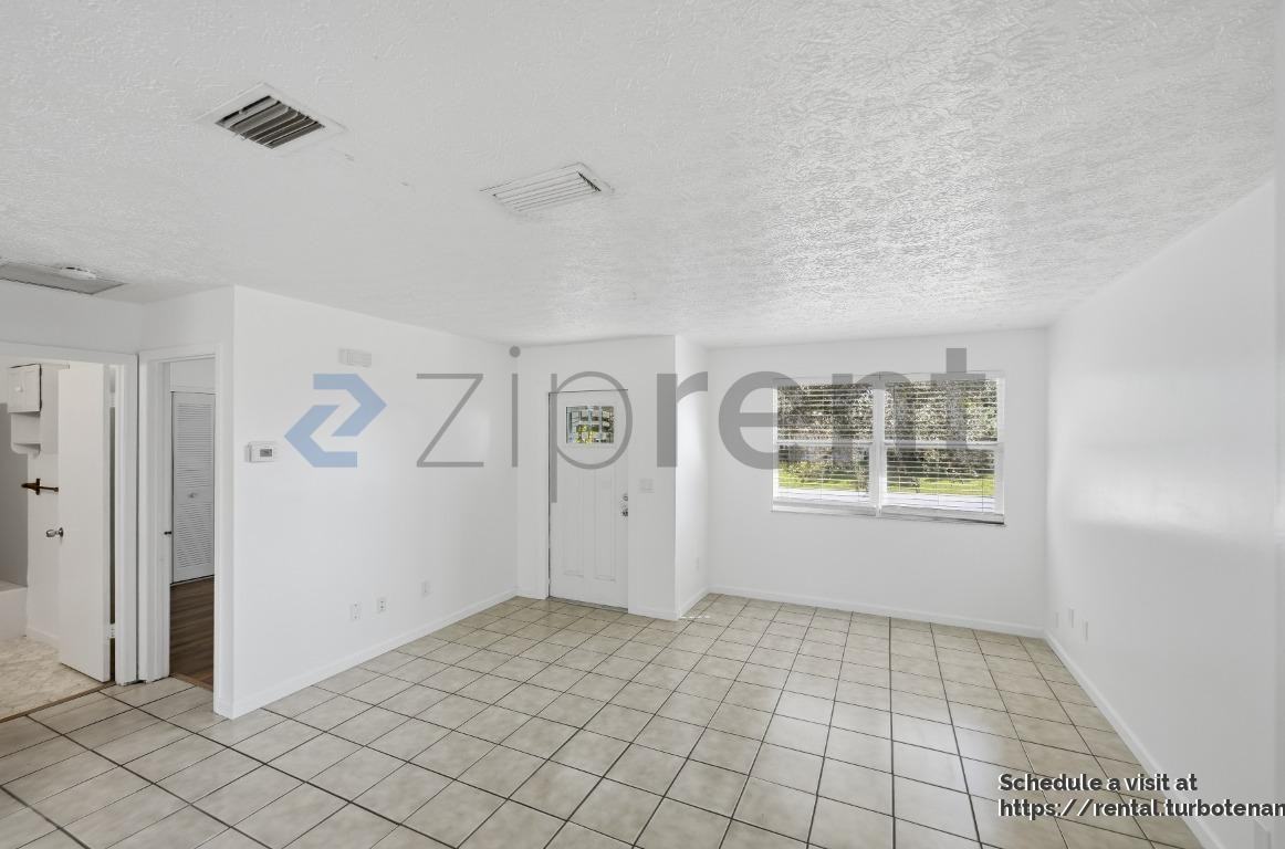 772 Nw Virginia St - Photo 7 of 30