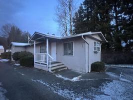 featured image of 100 S Davies Rd #15