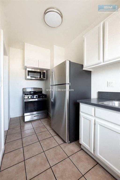 Kenmore Apartments - Photo 7 of 11
