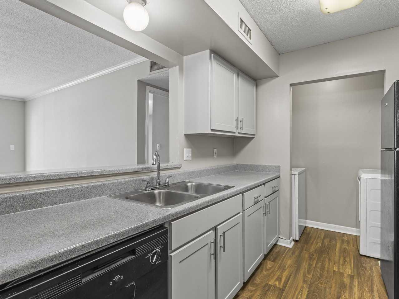 Park at Meadow Ridge - Photo 3 of 28