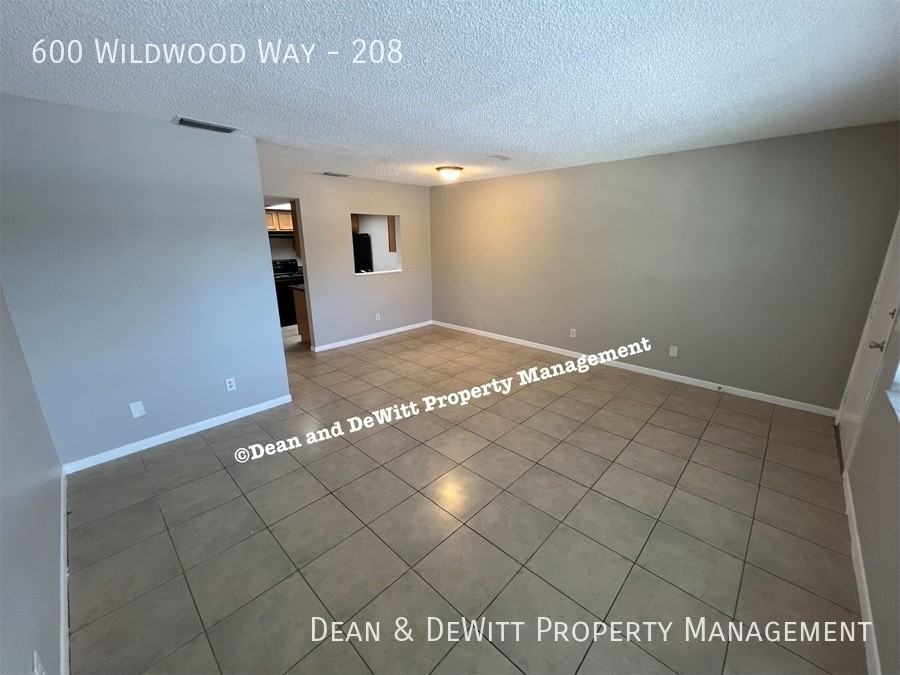 600 Wildwood Way #208 - Photo 5 of 17