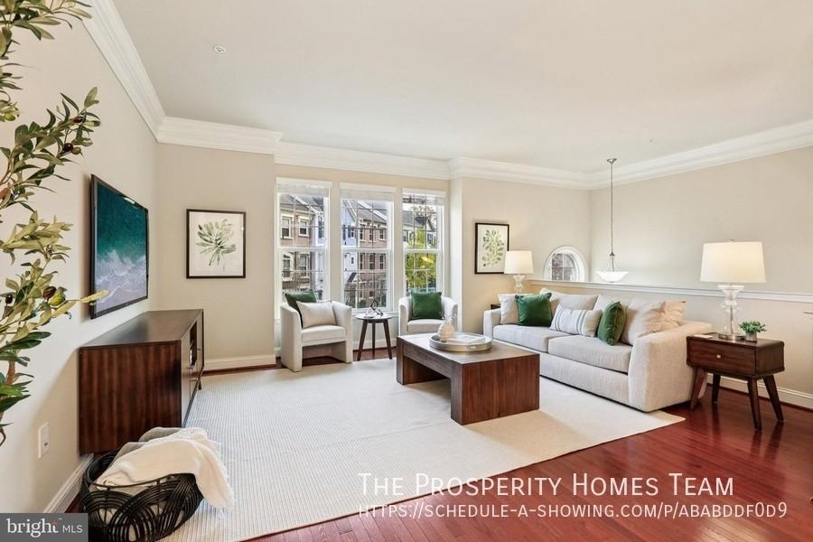 9384 Rock Ripple Ln - Photo 3 of 43