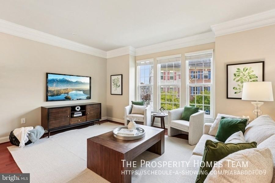 9384 Rock Ripple Ln - Photo 4 of 43