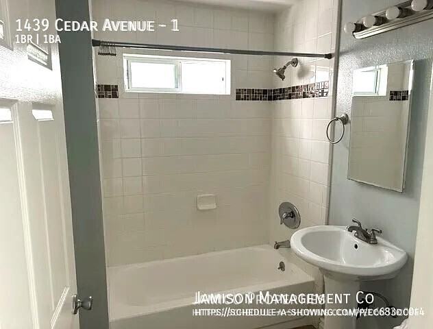 1439 Cedar Ave #1 - Photo 6 of 9