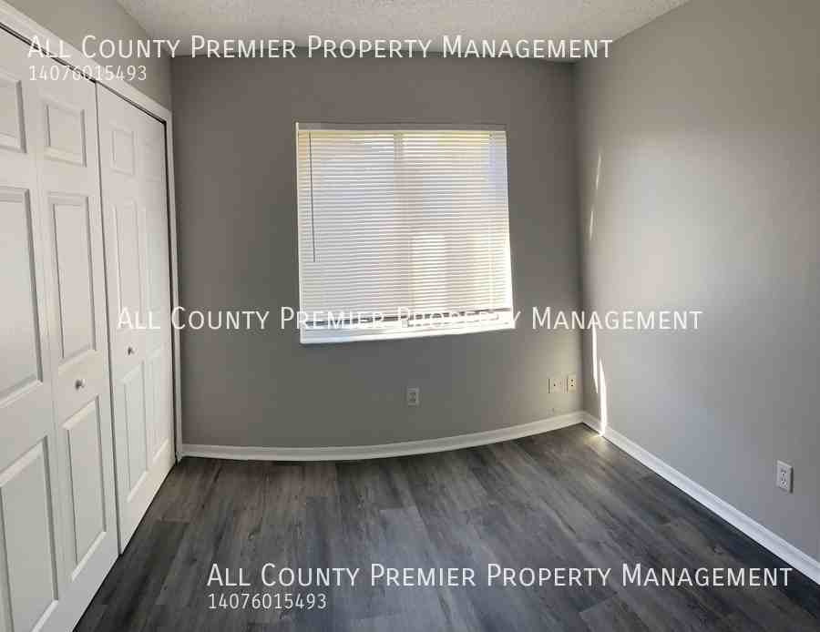 1215 Ravida Cir - Photo 5 of 9